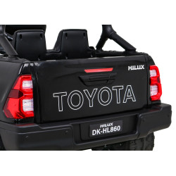Toyota Hilux na akumulator dla dzieci Czarny Pickup + Napęd 4x4 + Pilot