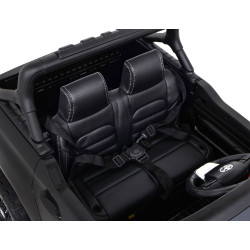 Toyota Hilux na akumulator dla dzieci Czarny Pickup + Napęd 4x4 + Pilot