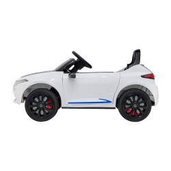 Mercedes Benz AMG EQA dla dzieci Biały + Pilot + 5-punktowe pasy + EVA + Wyświetlacz MP3 + LED