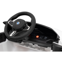 Pojazd, samochód BMW M4 Biały