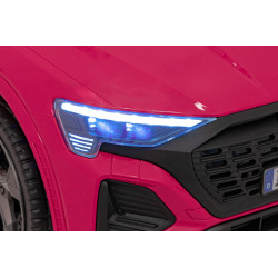 Pojazd Audi SQ8 Różowy