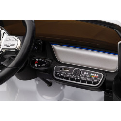 Pojazd Mercedes Benz EQA 250 Biały