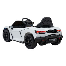 Pojazd Lamborghini Revuelto Białe
