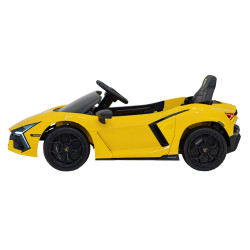 Pojazd Lamborghini Revuelto Żółty