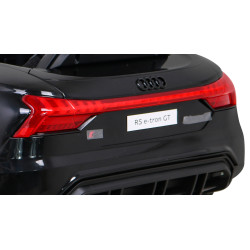 Audi RS E-Tron GT na akumulator Czarny + Pilot + Napęd 4x4 + Radio MP3 + LED + EVA